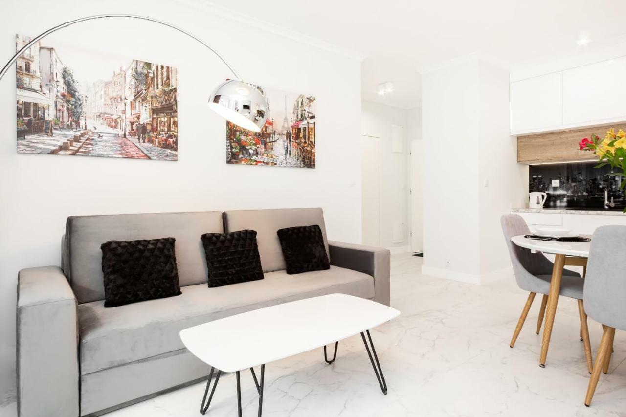 Apartments Warsaw Dzielna By Noclegi Renters Kültér fotó