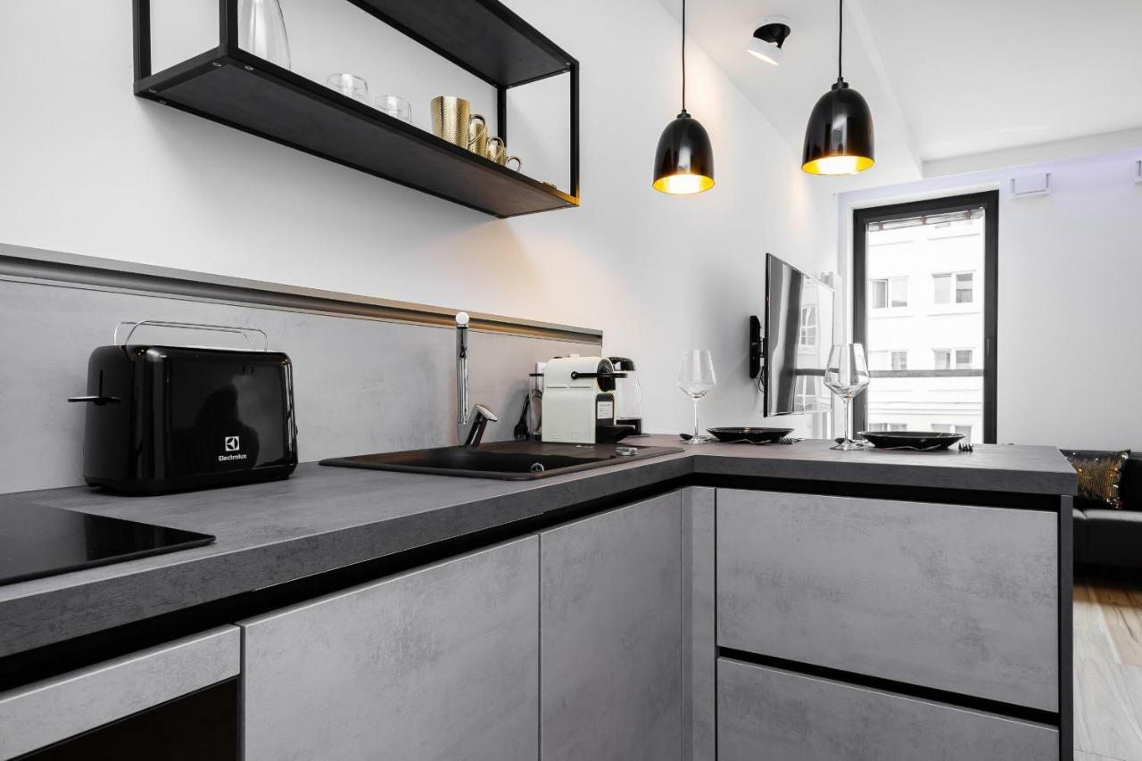 Apartments Warsaw Dzielna By Noclegi Renters Kültér fotó