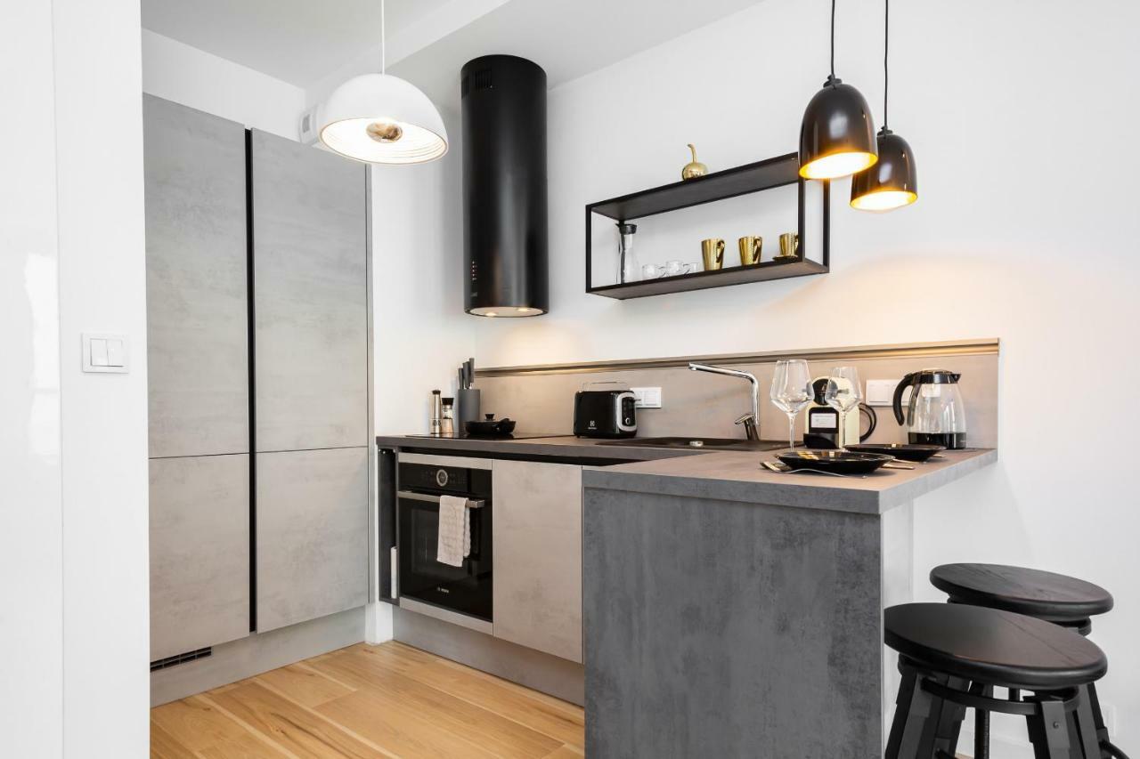 Apartments Warsaw Dzielna By Noclegi Renters Kültér fotó