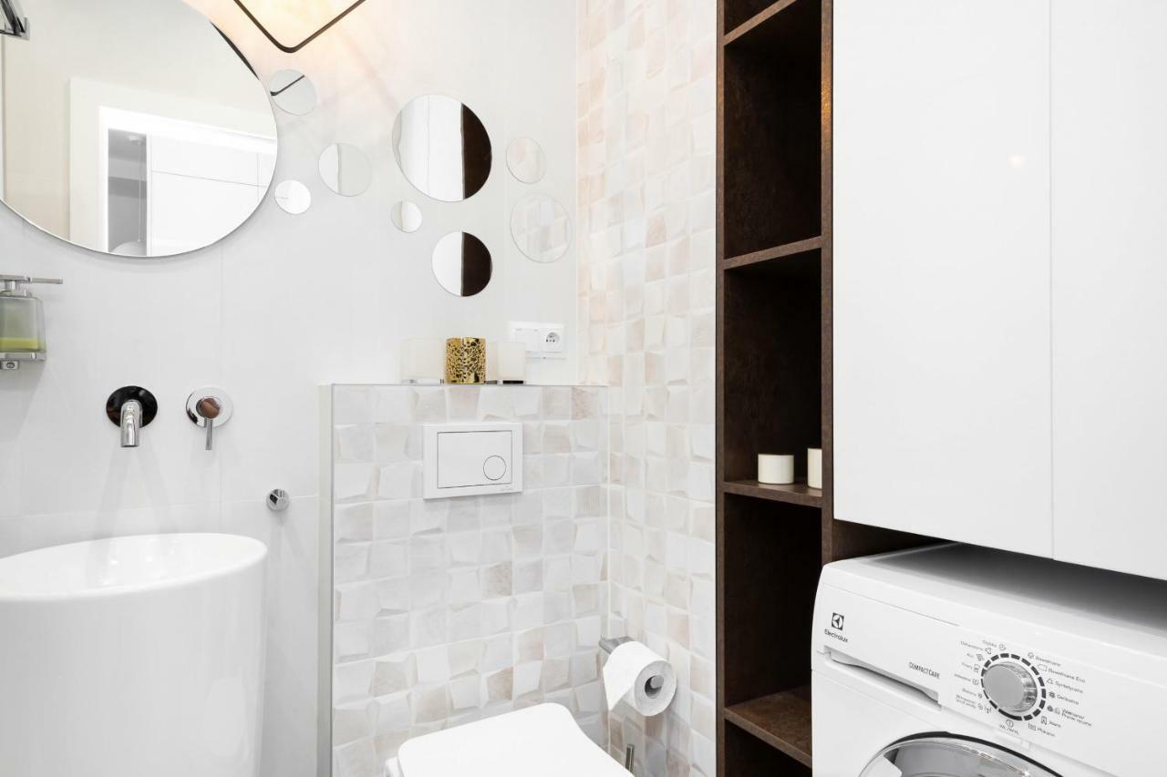 Apartments Warsaw Dzielna By Noclegi Renters Kültér fotó