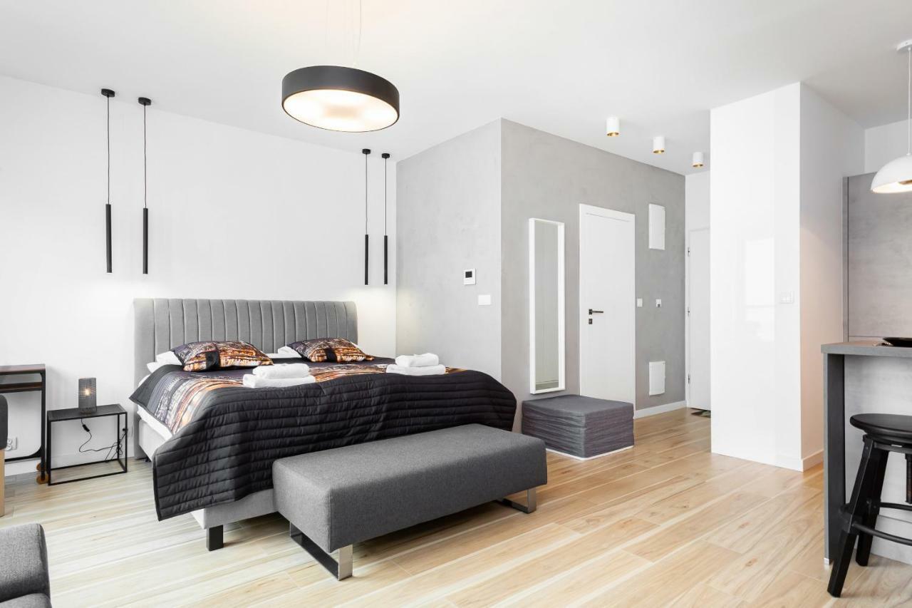 Apartments Warsaw Dzielna By Noclegi Renters Kültér fotó